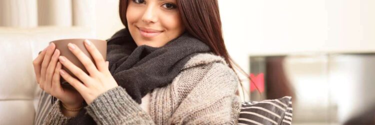 Топ 10 способов, как сделать колючий свитер мягким в домашних условиях