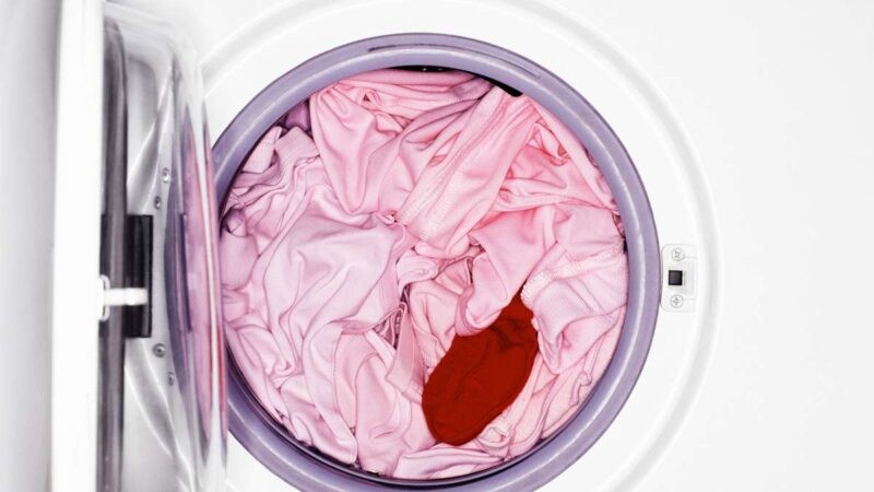 Стирка цветных вещей в стиральной машине