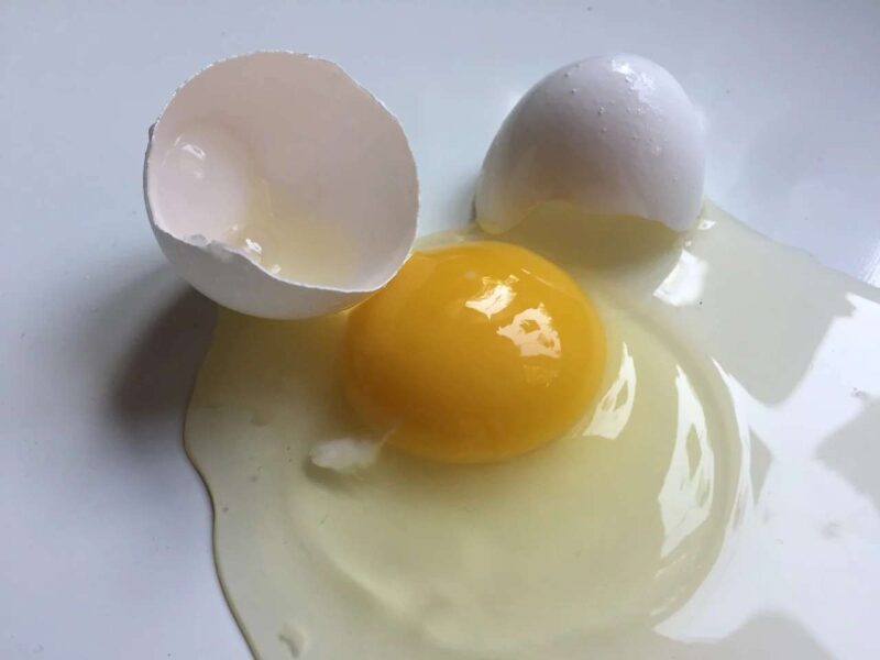 хранение разбитого яйца