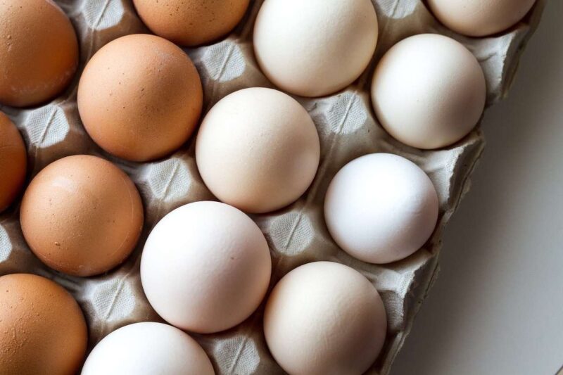 хранить сырые яйца при комнатной температуре