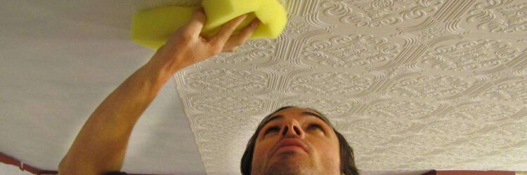 Как помыть потолочную плитку из пенопласта на потолке?