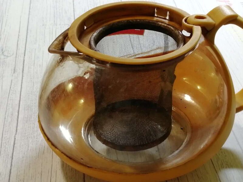 Как почистить заварочный чайник от чайного налета