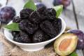 Как правильно хранить чернослив в домашних условиях, чтобы он не испортился