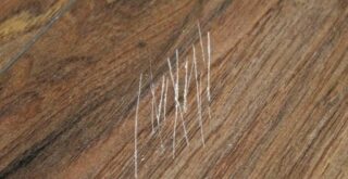 Как убрать царапины с ламината в домашних условиях